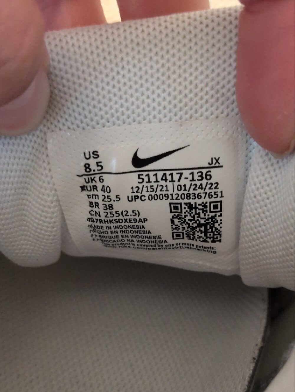 Nike Womens Air Max Correlate Sneakers size 8.5 Athletic Exercise Casual Coral - Picture 8 of 8